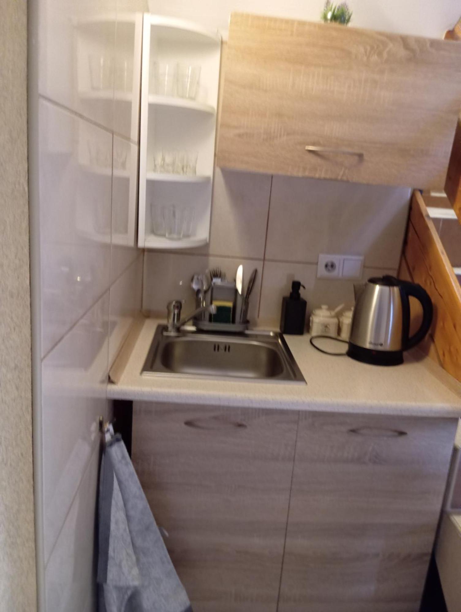 Zacisze Apartamento Rozalin  Exterior foto
