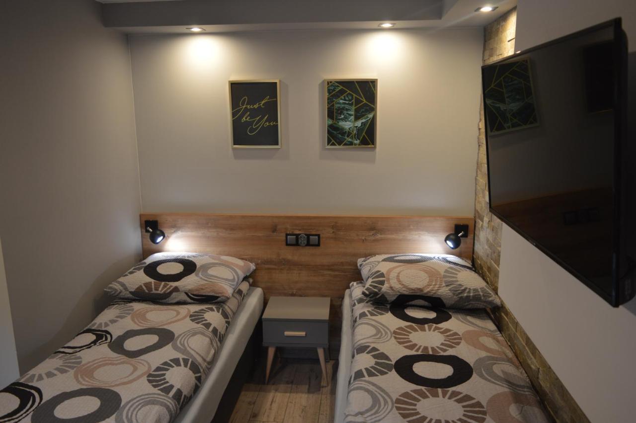 Zacisze Apartamento Rozalin  Exterior foto